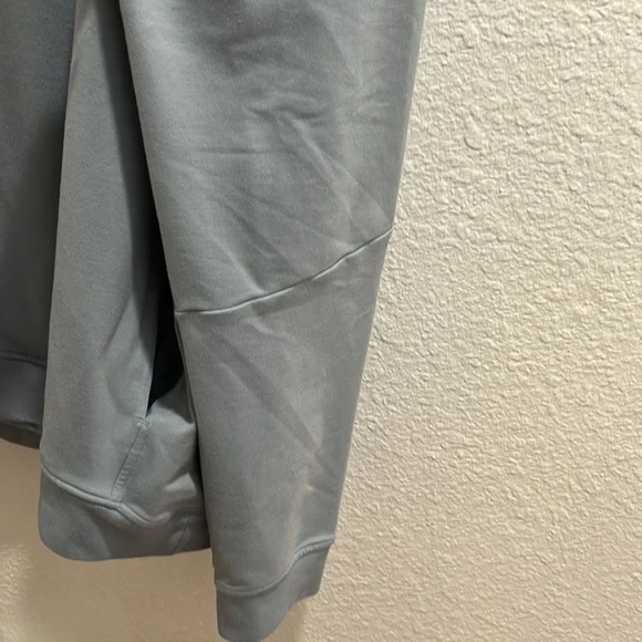 LULULEMON unisex soft hoodie - Picture 12 of 14